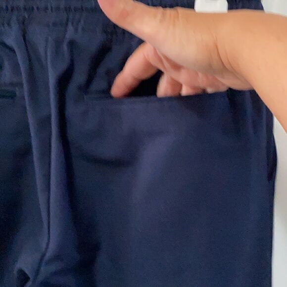 Men’s Forever 21 Navy cuffed pull on pants size S - Picture 6 of 8